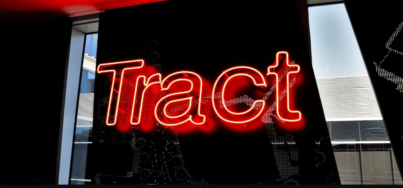 Comparing Materials for 3D Letters: Best Options for Melbourne’s Climate