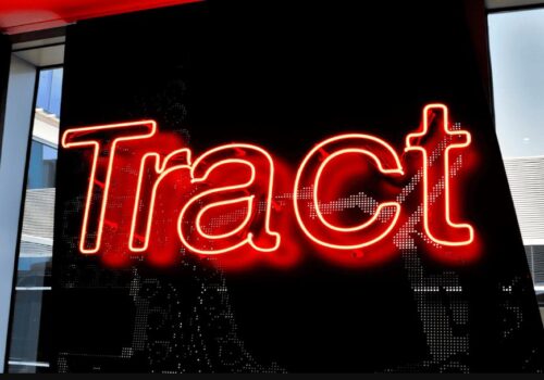 Comparing Materials for 3D Letters: Best Options for Melbourne’s Climate